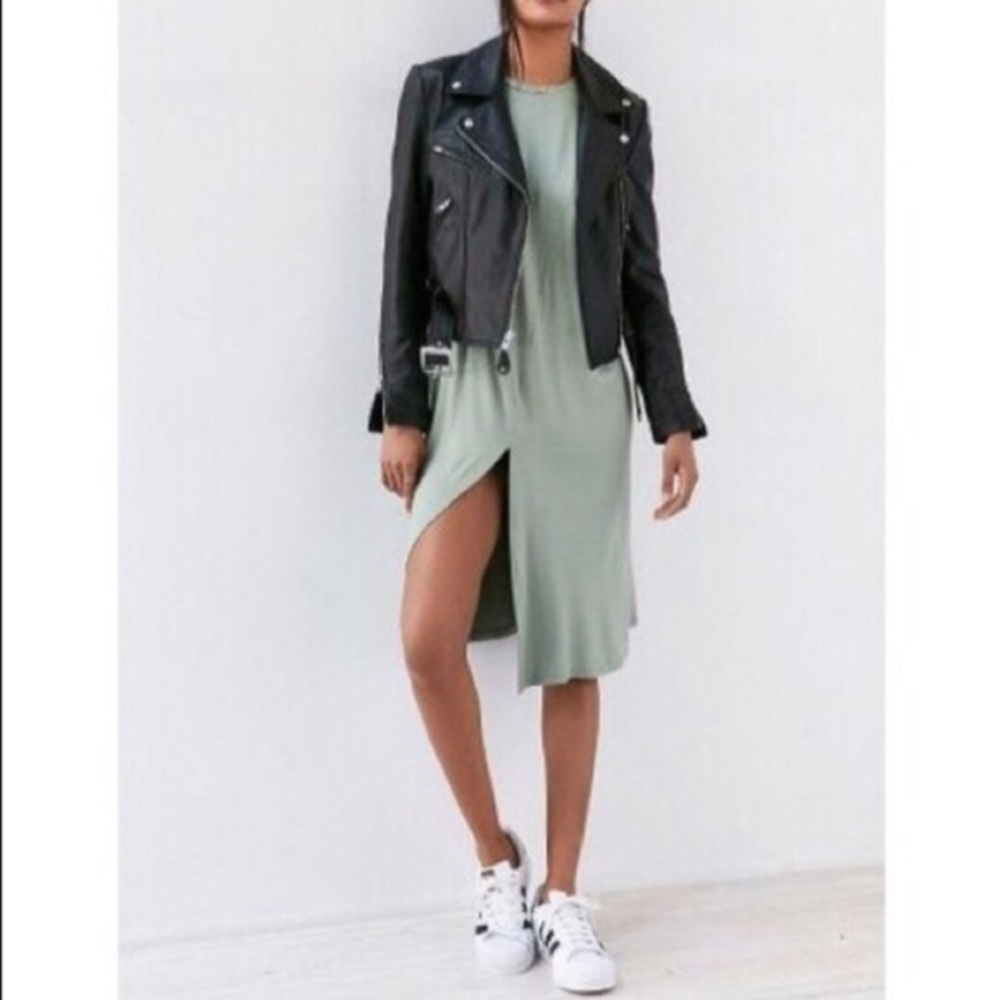 3/30 sale !!Urban Outfitters Asymmetric Muscle T-Shirt Dress XS